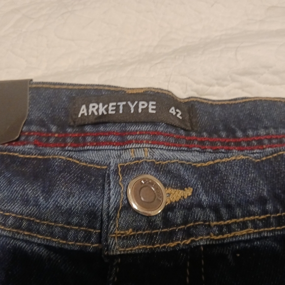 Arketype brand mens shorts - Picture 6 of 9